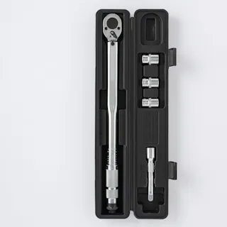 カインズ 1/2プリセット型トルクレンチ