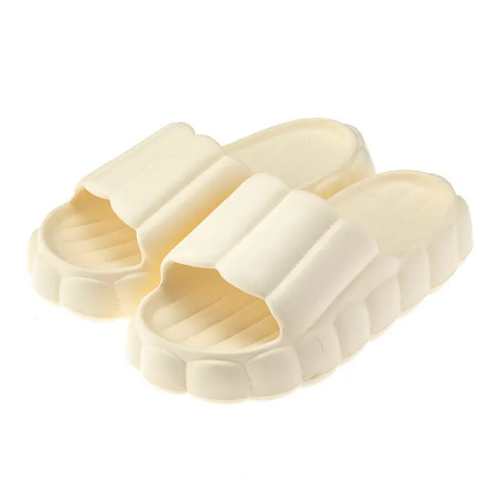 ふわふわソフトサンダル 24~24.5cm ホワイト