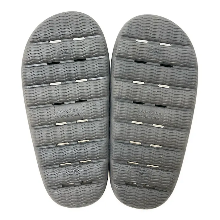 べランダでも縮みにくい水が抜けるサンダル アスファルトグレー 27~28cm