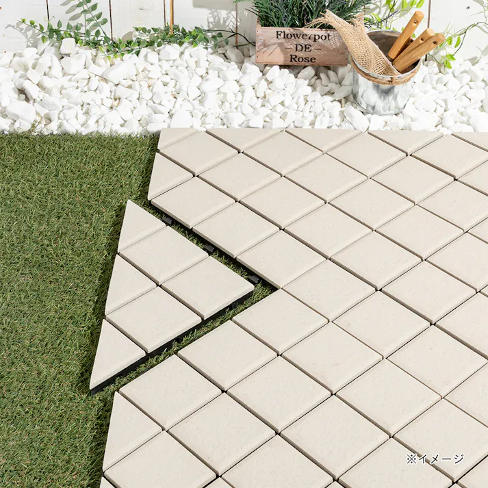 カインズ セラミックジョイントデッキ 三角 ホワイト L