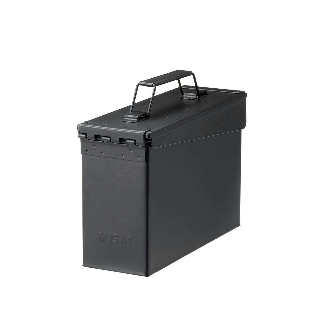 カインズ 防塵・防滴スチールケース 小 ブラック 幅28cm 奥行9.6cm 高