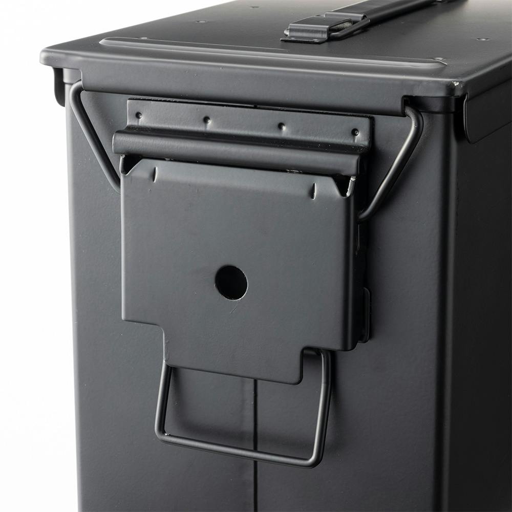 カインズ 防塵・防滴スチールケース 大 ブラック 幅32cm 奥行18.5cm 高