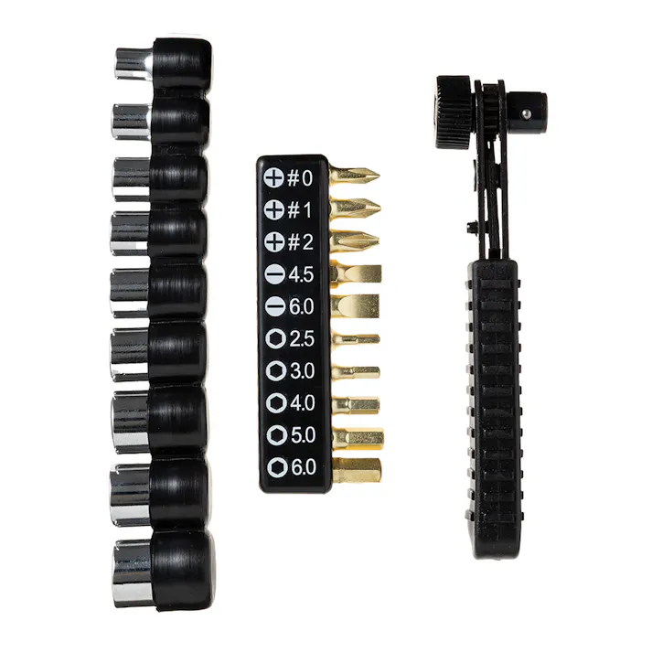 カインズ ラチェットハンドル&ビットソケットセット 20P