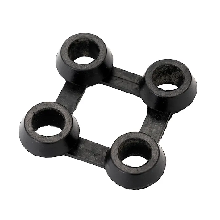 カインズ 有孔ゴムマット 連結パーツ