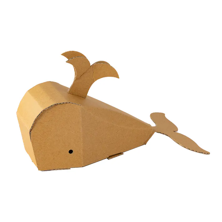 カインズ つくるとい ダンボールの水族館 くじら