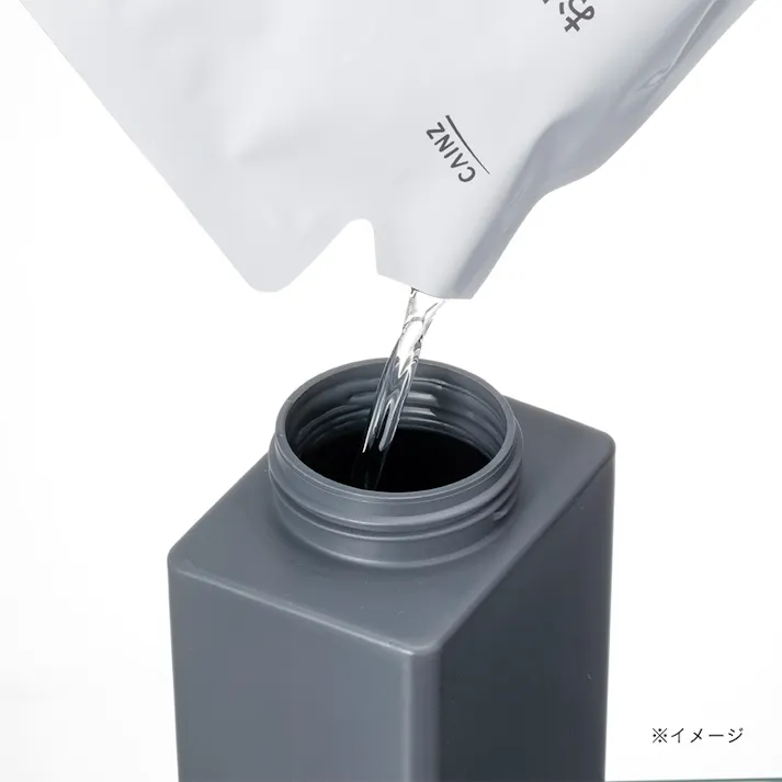 注ぎやすくヌメリにくいディスペンサー 泡タイプ 600ml ダークグレー