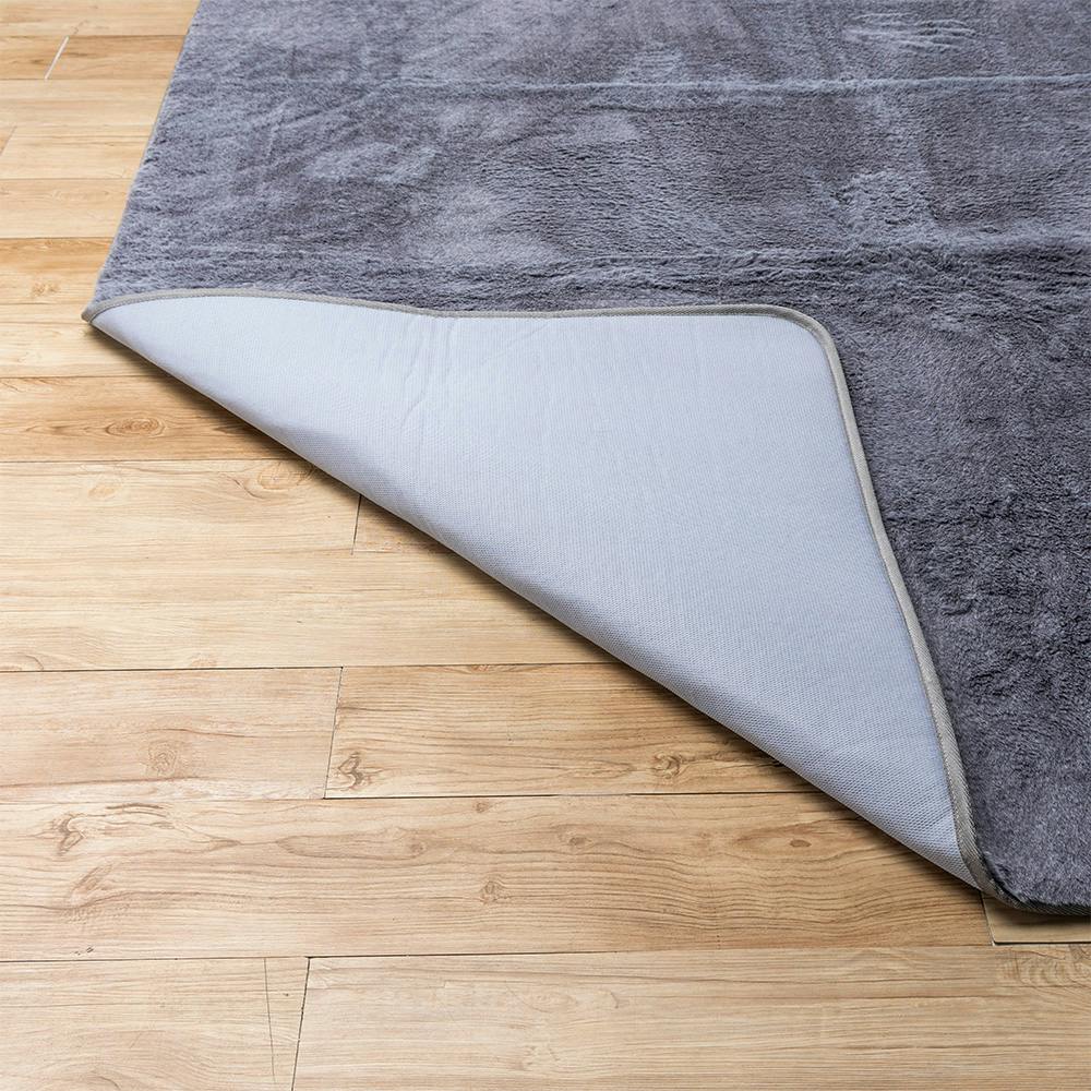 保温性のあるラグ ファー Pitapa グレー 185×185cm | ラグ