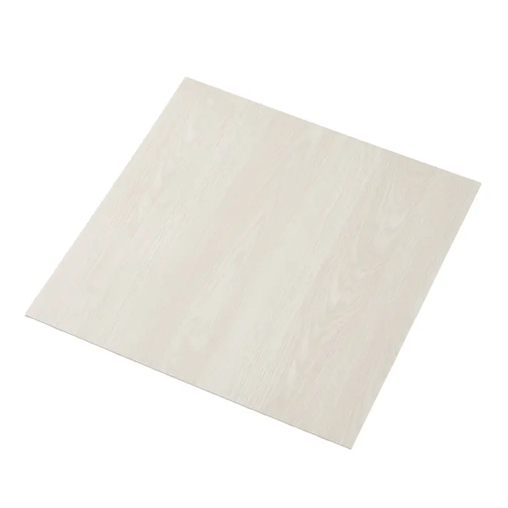 燃えにくい抗菌吸着タイルカーペット 木目ホワイト 幅40cm 奥行40cm