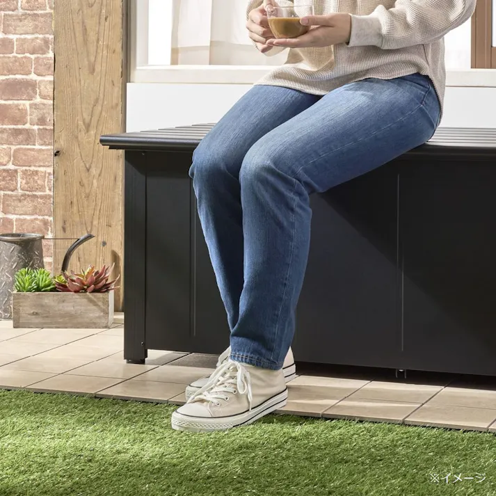 カインズ オリジナル 静かに開閉アルミ収納ベンチ 奥行ワイド ブラック 幅180cm 奥行64.4cm 高さ48.6cm 縁台 屋外収納【SU】