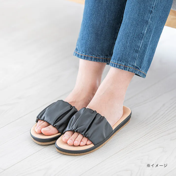 軽量やわらかインソールスリッパ ブラック 24~25cm