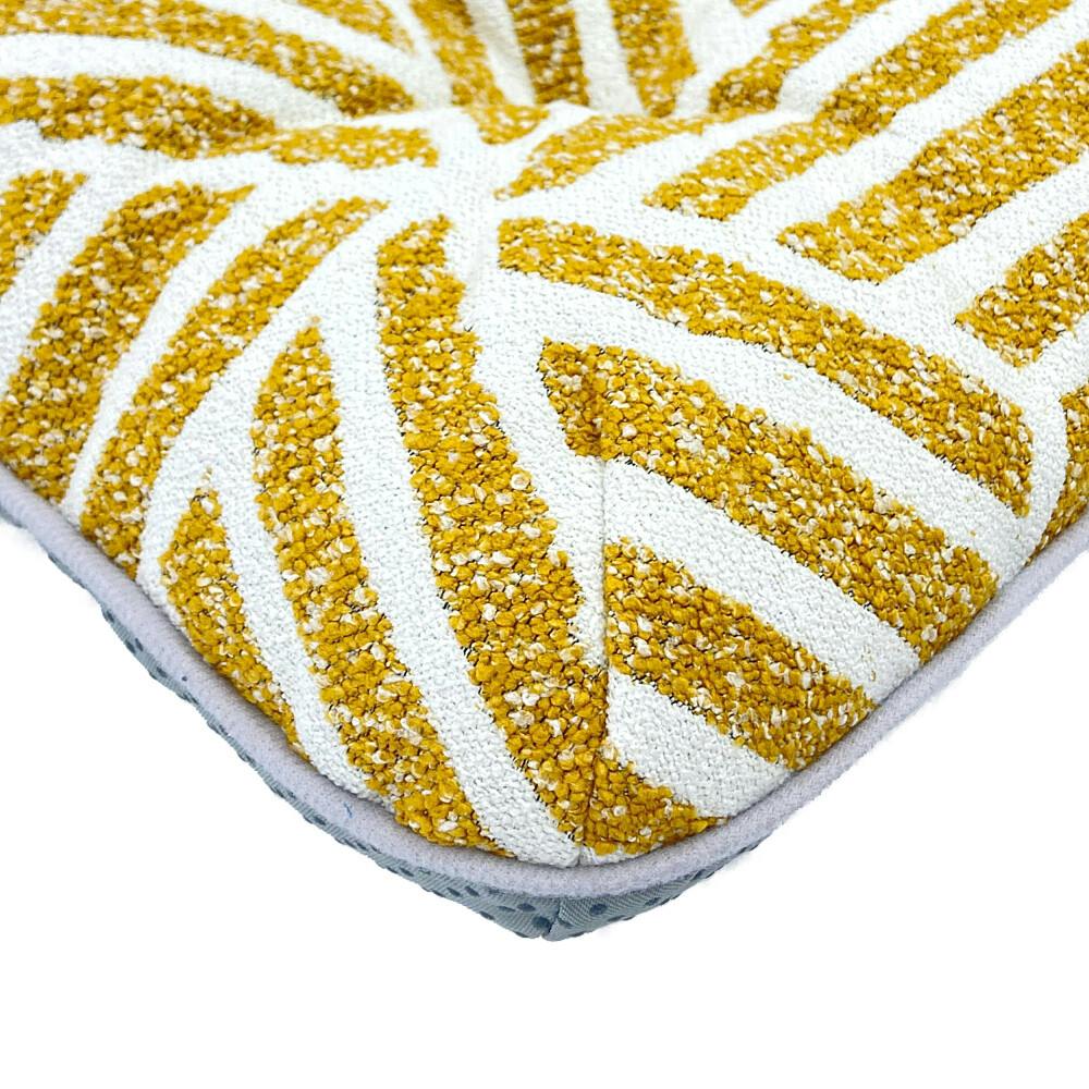 ボリュームのあるシートクッション イエロー | クッション 通販