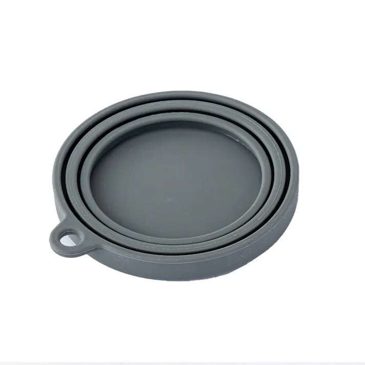 日付がわかるペット用缶詰のフタ