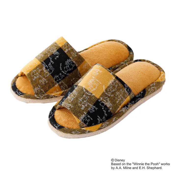 履いて歩くだけで掃除もできるスリッパ くまのプーさん 23~25cm