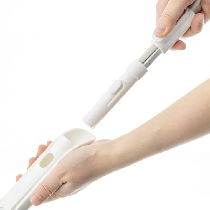 簡単伸縮 絞れるバスクリーナー