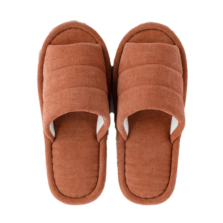 履いて歩くだけで掃除もできる前開きスリッパ ブラウン M