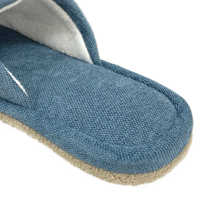 履いて歩くだけで掃除もできるスリッパ ネイビー M