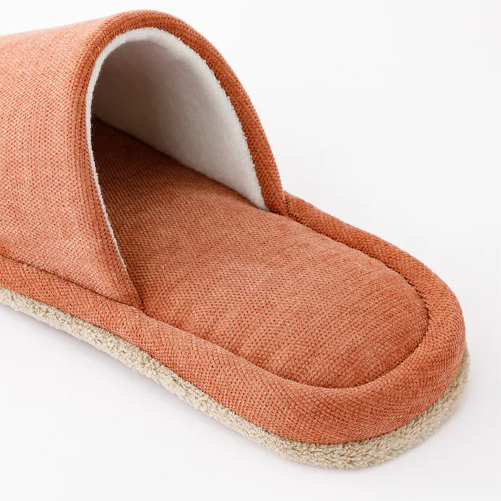 履いて歩くだけで掃除もできるスリッパ ブラウン L