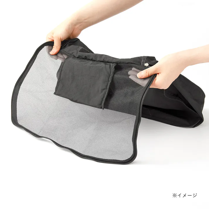 コンパクトになるマルチ収納バッグ M ブラック
