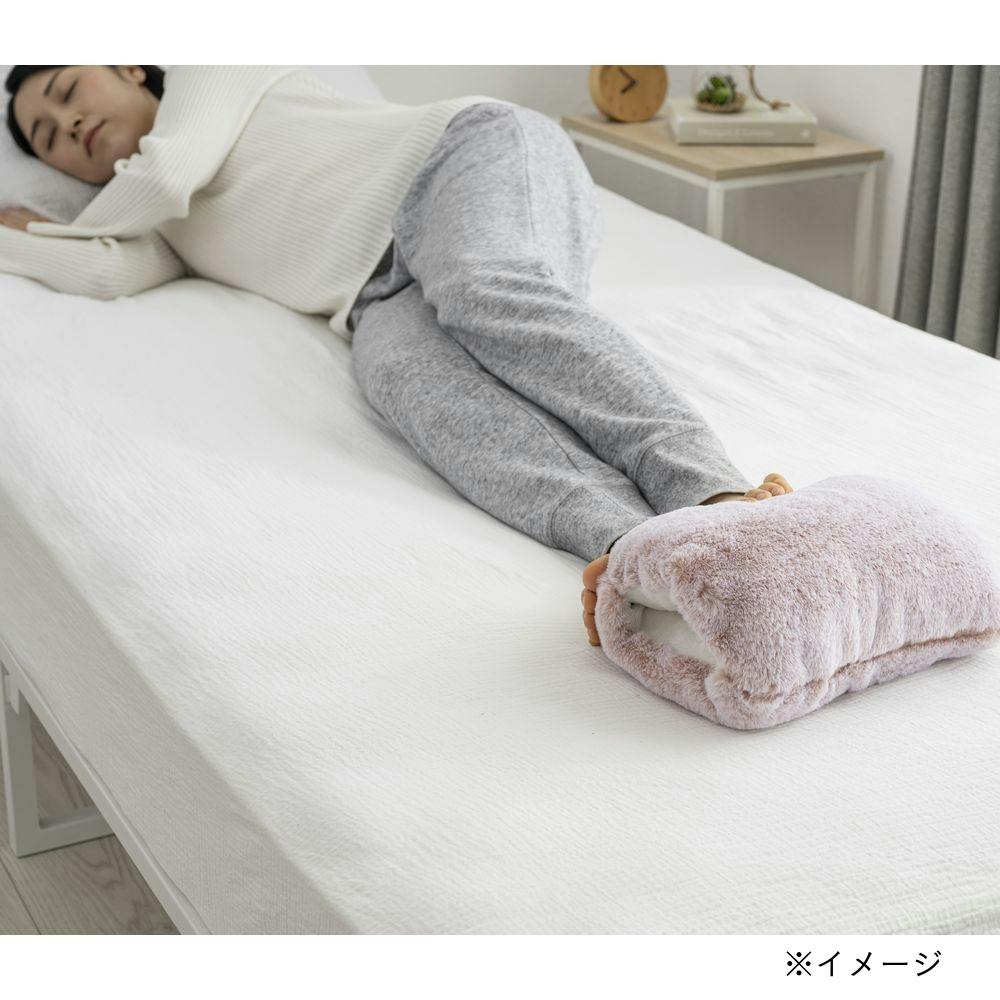 カインズ 蓄熱式湯たんぽ ピンク CZ-TY4-PK | 空調・季節家電