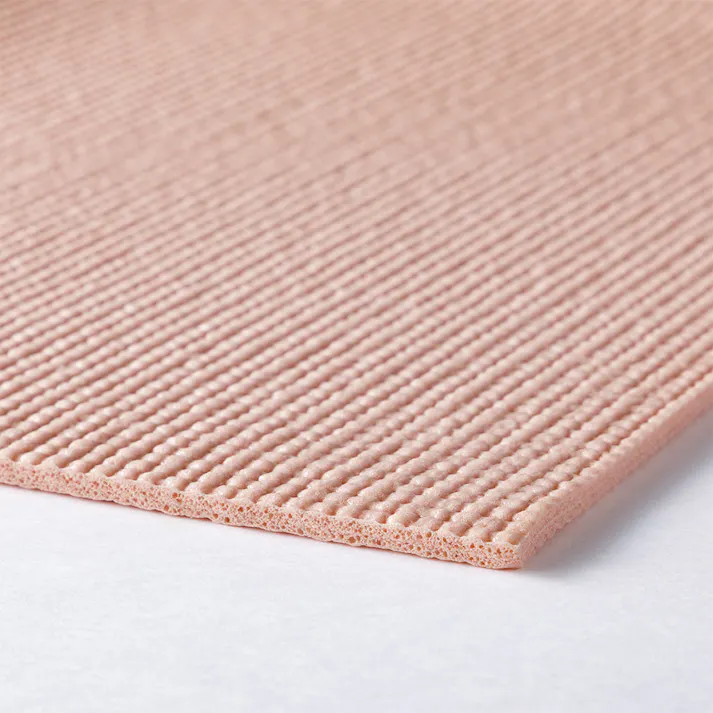 カインズ 折りたためるヨガマット 4mm ピンク