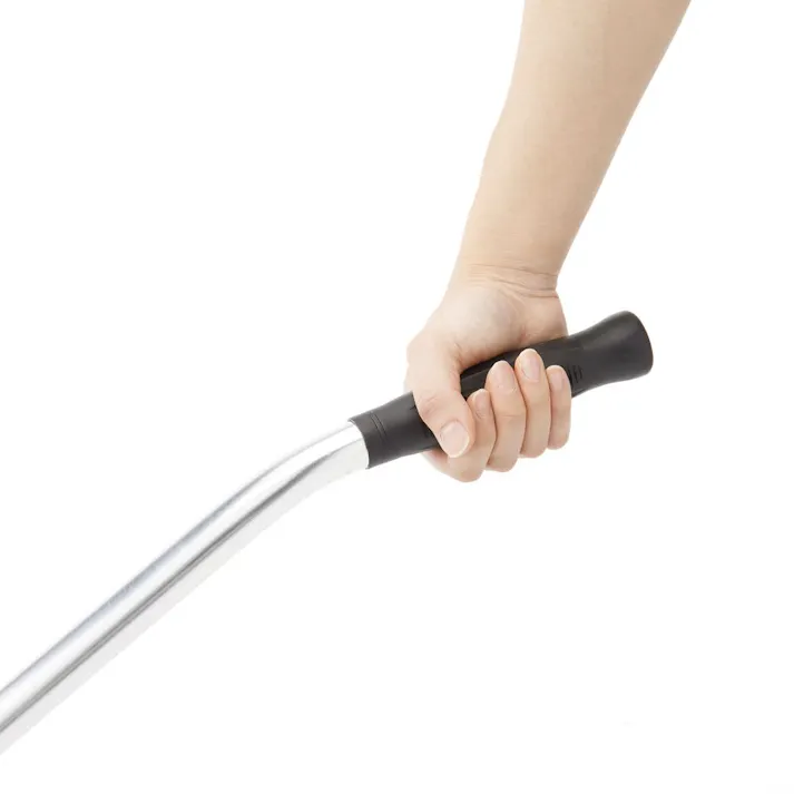 重心が変えられる浅型アルミ一輪車 ノーパンク04