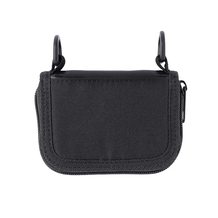 ストラップと組み合わせられる ラウンドジップウォレット S ブラック