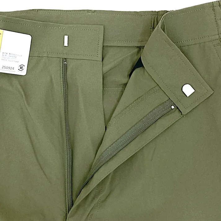 ストレッチワークカーゴパンツ カーキ ウエスト82cm 股下67cm