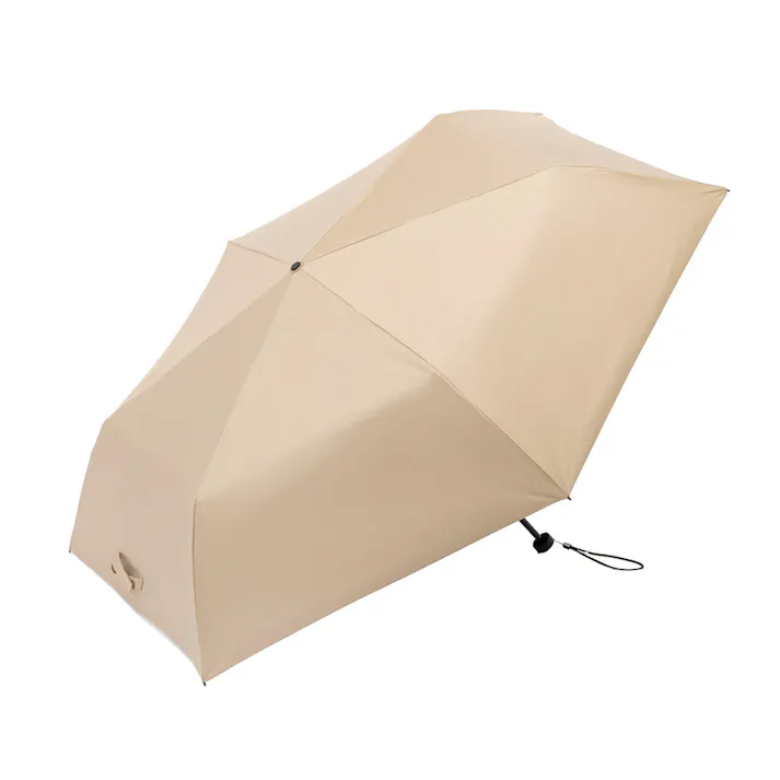 日差しも紫外線も雨も遮れる軽量折傘 60cm ベージュ