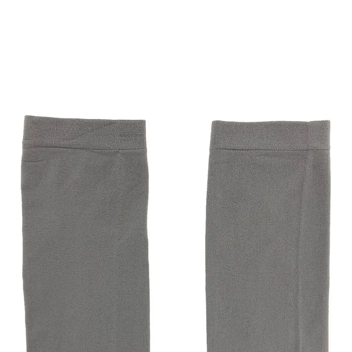 縫い目のないアームカバー グレー