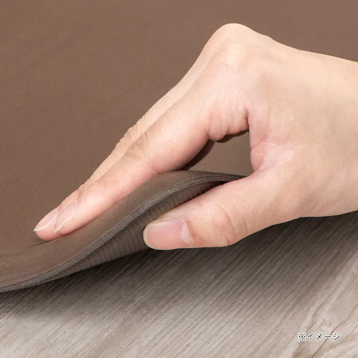 すき間を埋めるキッチンマット L-Fit 極厚 ブラウン L 45cm×240cm 厚み12mm クッション性 抗菌 燃えにくい 防カビ 拭くだけお手入れ