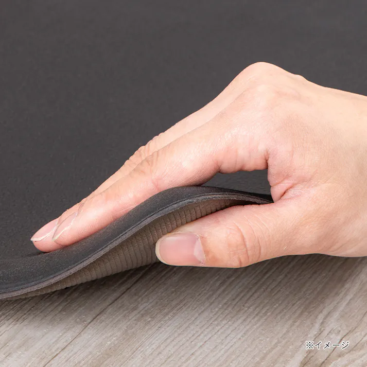 すき間を埋めるキッチンマット L-Fit 極厚 ダークブラウン S 45cm×120cm 厚み12mm クッション性 抗菌 燃えにくい 防カビ 拭くだけお手入れ