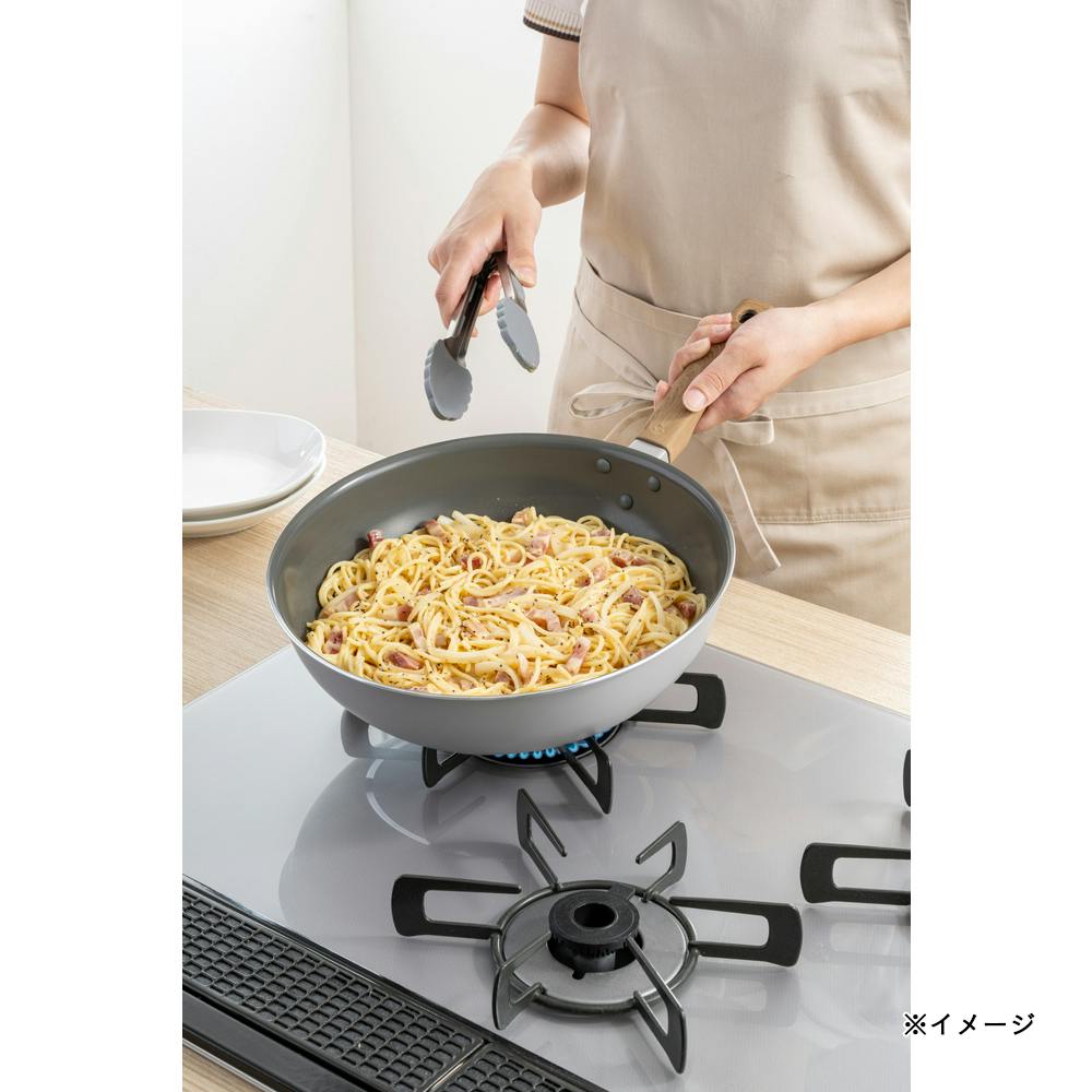 ガス火専用 こびりつきにくいフライパン 28cm深型 | フライパン