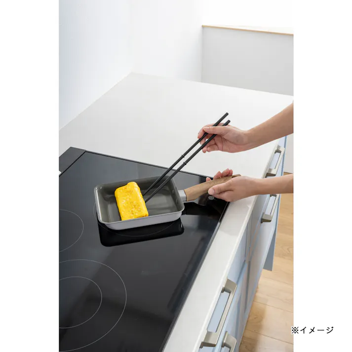 ガス火・IH対応 こびりつきにくいエッグパン 幅13cm 奥行18cm