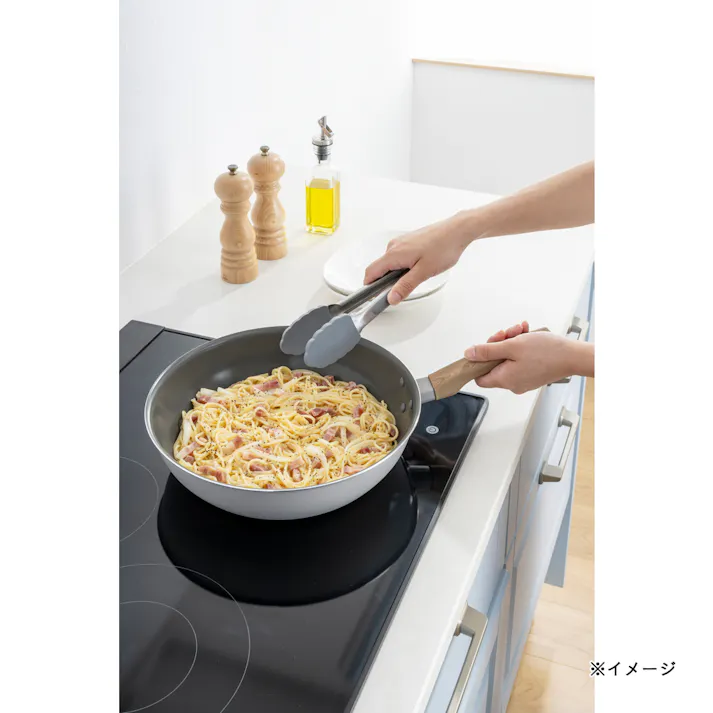 ガス火・IH対応 こびりつきにくいフライパン 28cm深型