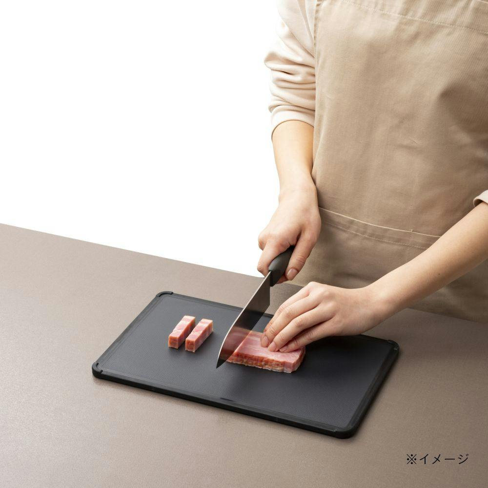 軽くて抗菌 大理石調まな板 32cm ブラック | 包丁・ハサミ・調理器具