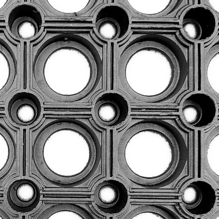 有孔ゴムマット 22mm 100×150cm【SU】
