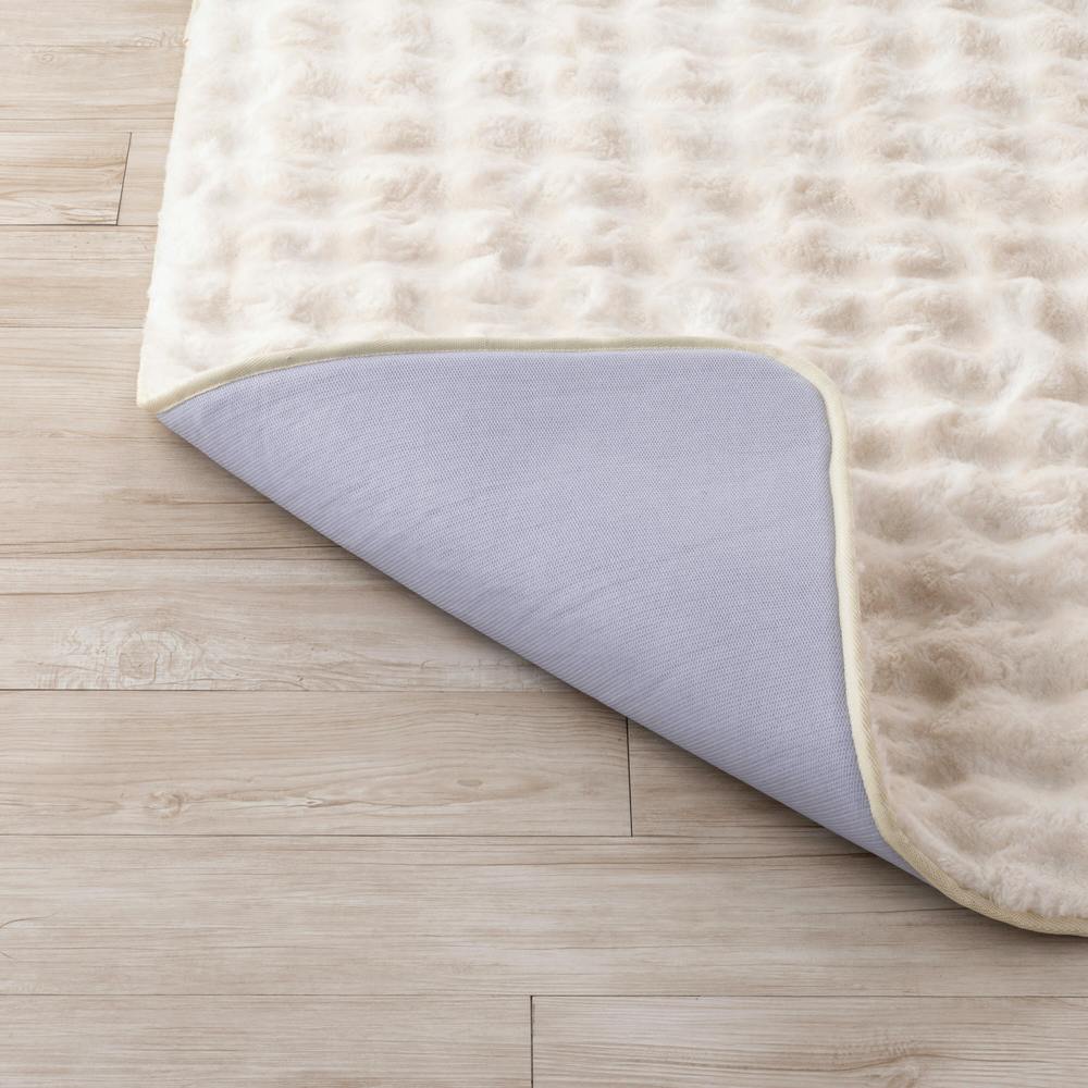 保温性のあるラグ Pitapa シロクマ 幅190cm 奥行240cm | ラグ