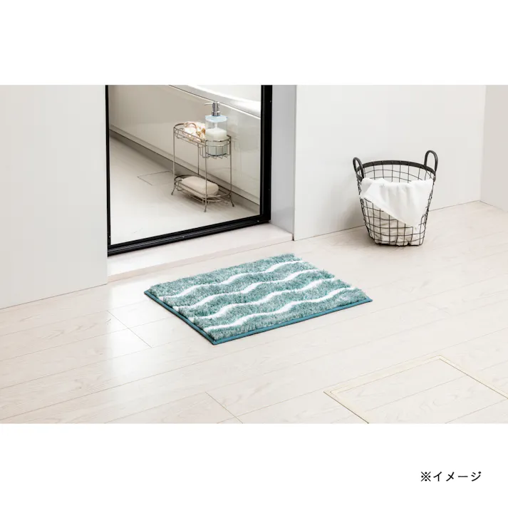 すべりにくい吸水バスマット ウェーブ ブルー 幅60cm 奥行45cm