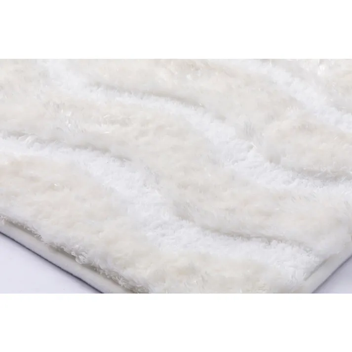 すべりにくい吸水バスマット ウェーブ ホワイト 幅60cm 奥行45cm