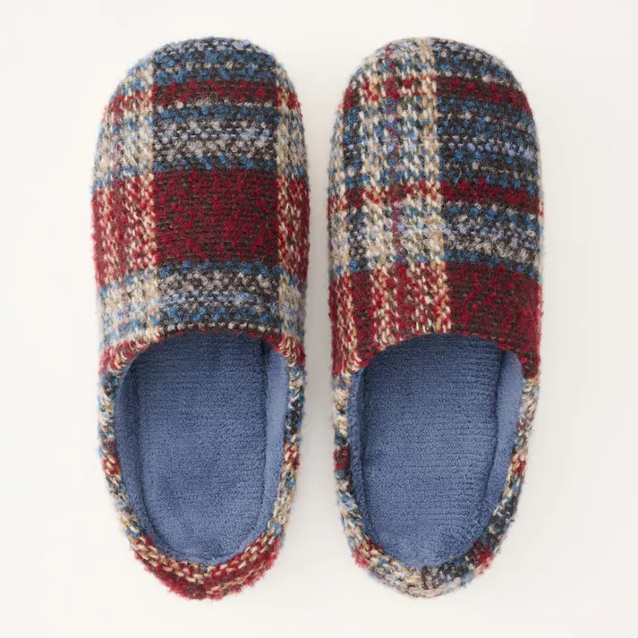 履いて歩くだけでお掃除できるルームシューズ レッド L