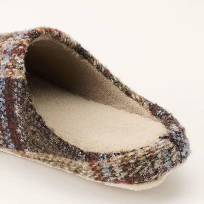 履いて歩くだけでお掃除できるルームシューズ ブラウン L