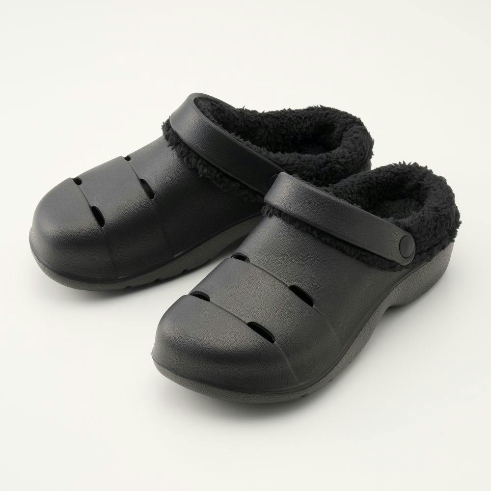 屈曲しやすいスリット入りボア付きサンダル ブラック L