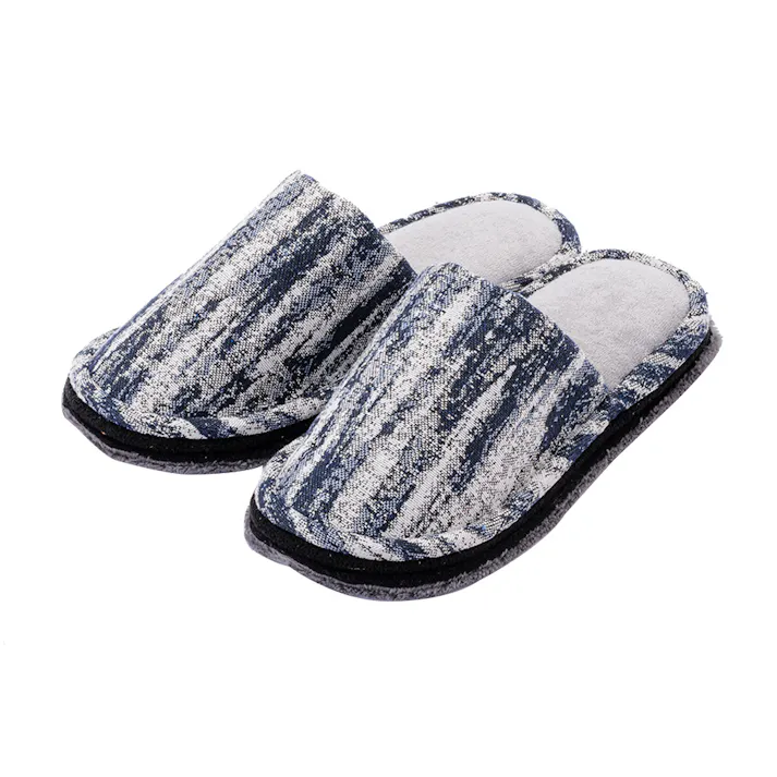 履いて歩くだけでお掃除できるソールを外して洗える前閉じスリッパ ブルー 2L