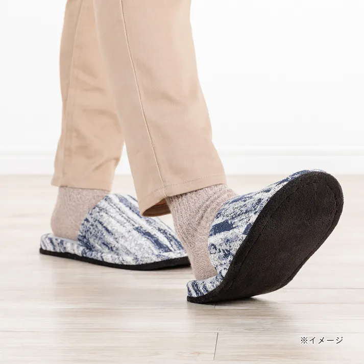 履いて歩くだけでお掃除できるソールを外して洗える前閉じスリッパ ブルー L