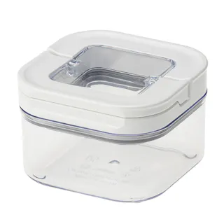 開閉しやすい保存容器 正方形 450ml