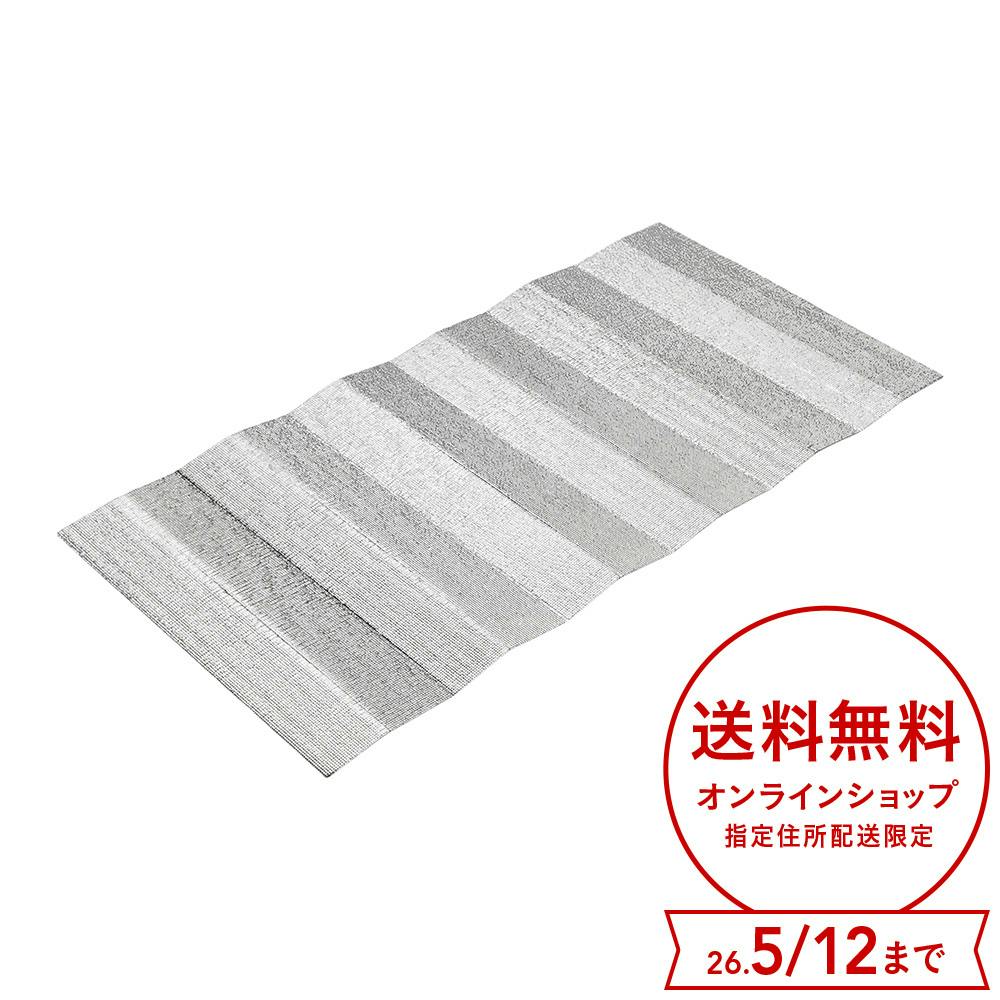 カインズ 厚手折りたためるアルミマット S 幅90cm 奥行180cm 厚さ0.8cm