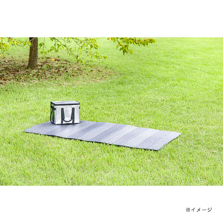 カインズ 厚手折りたためるアルミマット S 幅90cm 奥行180cm 厚さ0.8cm
