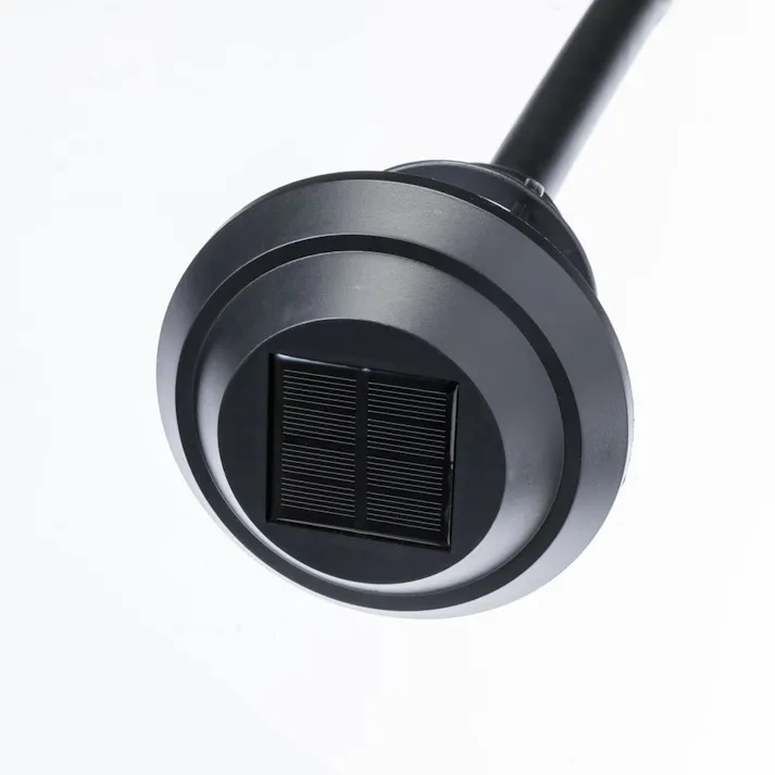 カインズ ソーラークラシックライト