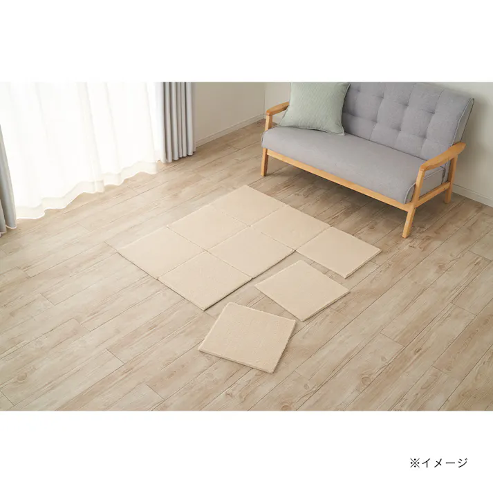 洗えるパズルラグマット プレーン アイボリー 幅38cm 奥行38cm 厚さ1.5cm