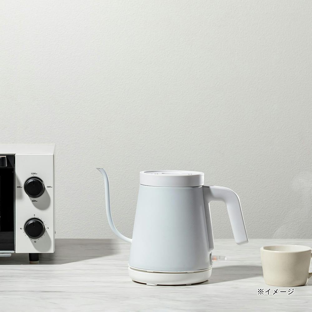 持ちやすく注ぎやすい カフェケトル ホワイト CZ-SYCK900-WH